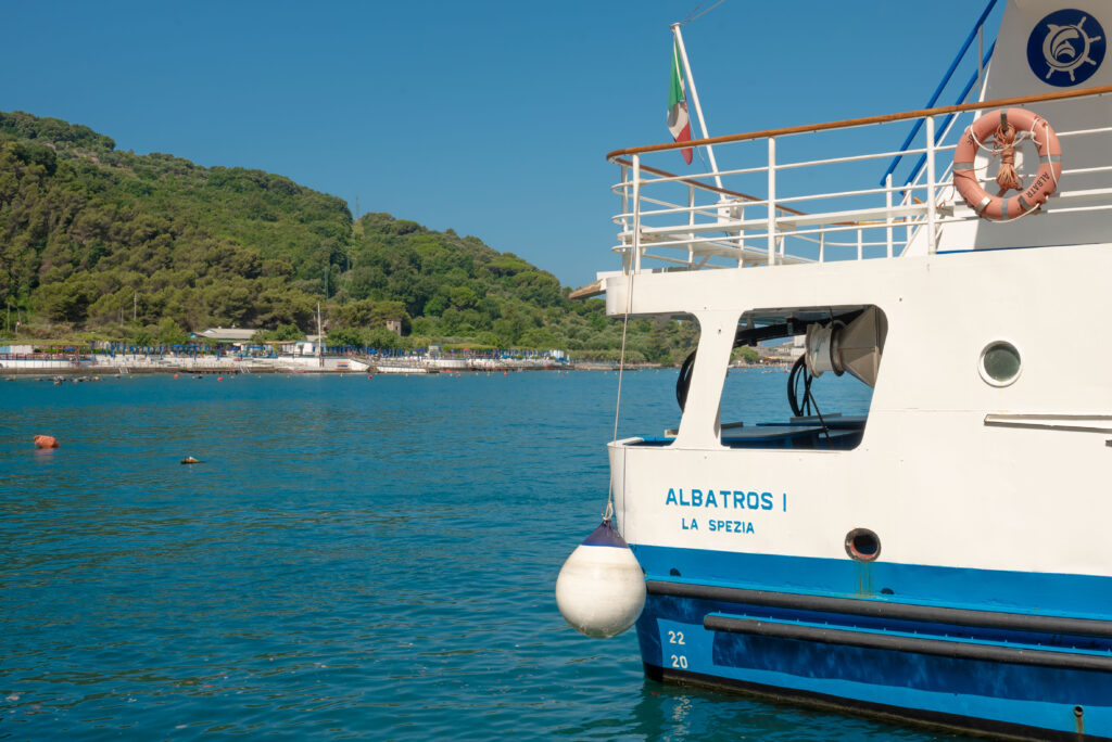 Autunno 2025 raggiungi il Terrizzo (Isola Palmaria) con noi 1 Settembre e ottobre 2025 raggiungi il Terrizzo