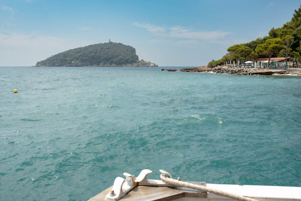 Primavera Isola Palmaria via mare Pozzale